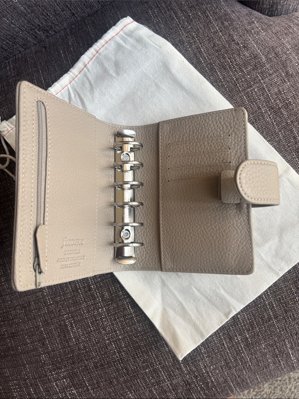 Filofax Pocket Rings Norfolk Leather Taupe Planner Notebook Cover Like New - Picture 8 of 15